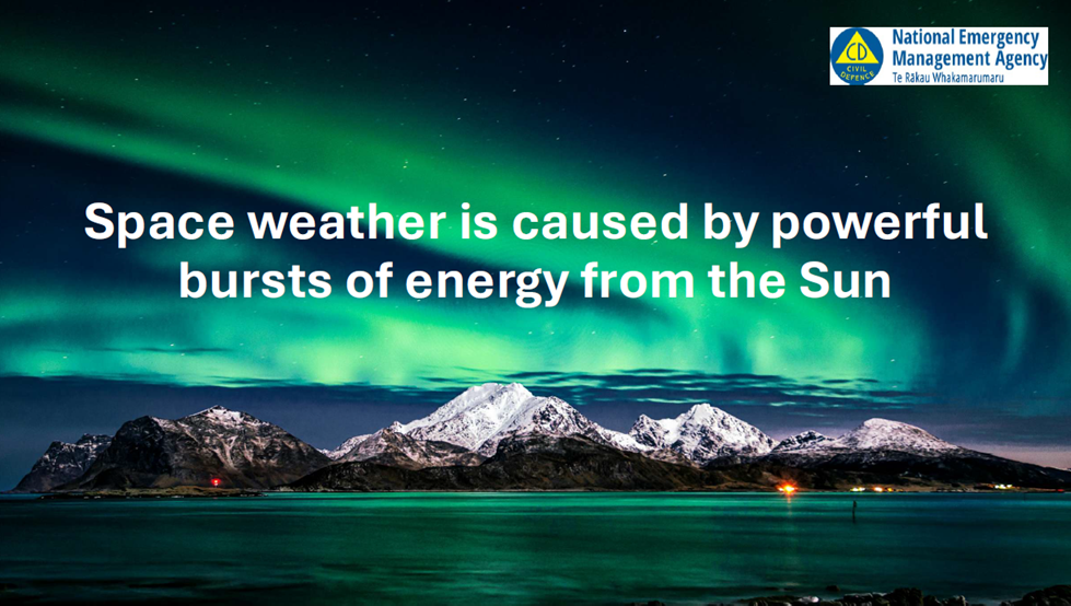 A green lights in the sky over a body of water

AI-generated content may be incorrect.